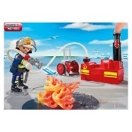 Zásah hasičov s vodnou pumpou Playmobil