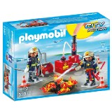 Zásah hasičov s vodnou pumpou Playmobil